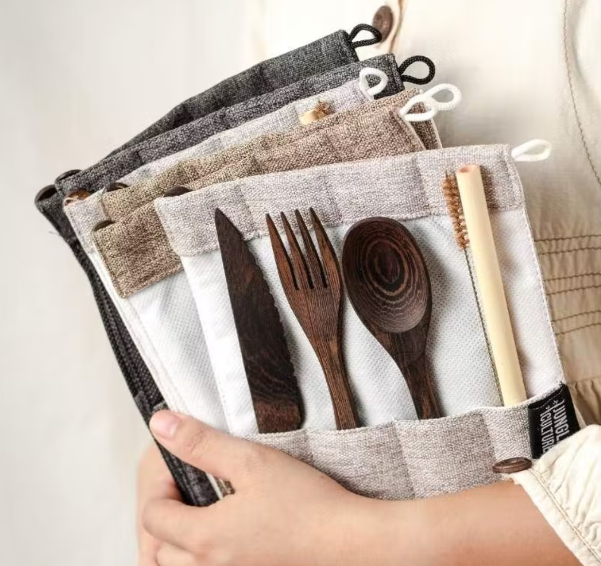Reusable dark wood cutlery set in natural cotton pouch brown | wooden utensils