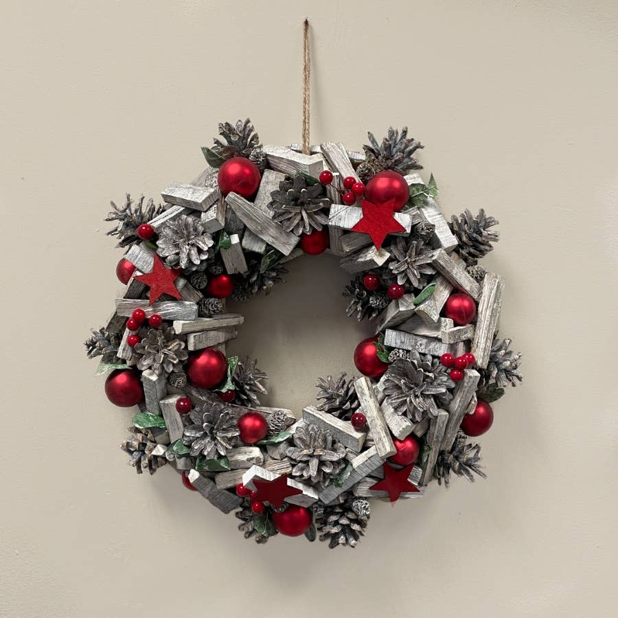 Silver and Red Wooden Christmas Wreath, 40cm